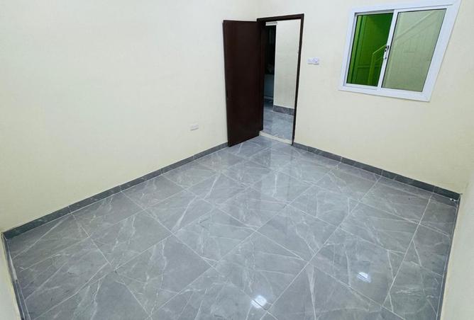 968096 - Property Image 3