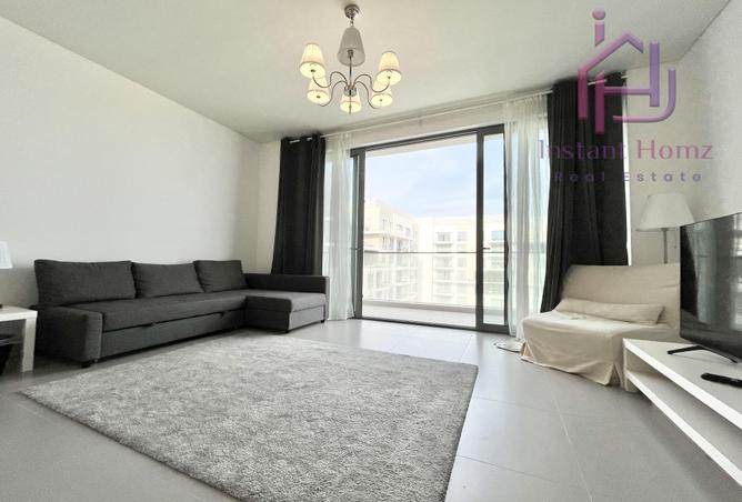 981121 - Property Image 2