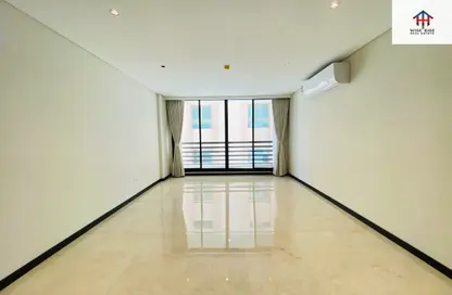 Apartment - 2 Bedrooms - 2 Bathrooms for rent in Janabiya - Northern Governorate