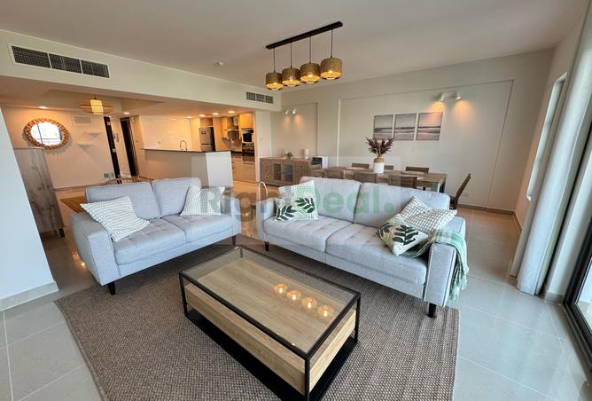 Apartment - 2 Bedrooms - 2 Bathrooms for rent in Tala Island - Amwaj Islands - Muharraq Governorate