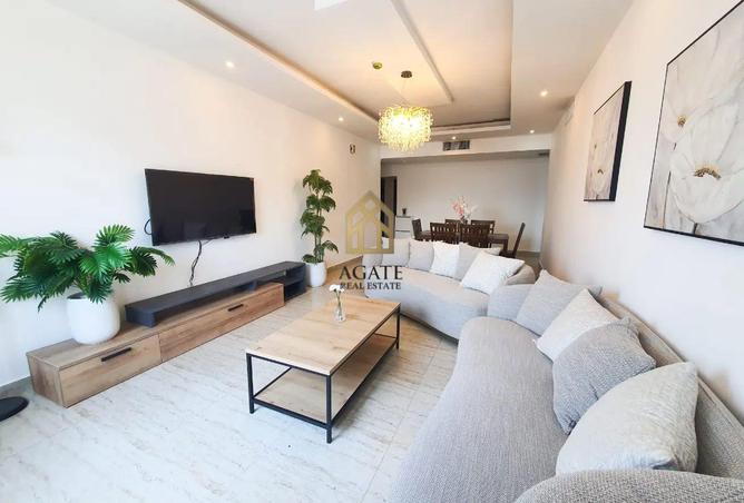 986512 - Property Image 2