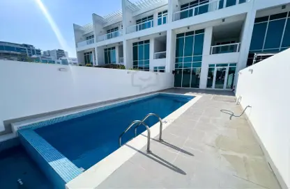 Pool image for: Villa - 5 Bedrooms - 5 Bathrooms for sale in Amwaj Homes - Amwaj Islands - Muharraq Governorate, Image 1