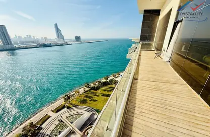 Apartment - 5 Bedrooms - 7 Bathrooms for rent in Reef Island - Capital Governorate