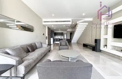 Apartment - 2 Bedrooms - 3 Bathrooms for rent in Al Juffair - Capital Governorate
