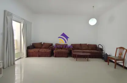 Apartment - 3 Bedrooms - 3 Bathrooms for rent in Al Juffair - Capital Governorate