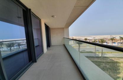 Apartment - 3 Bedrooms - 3 Bathrooms for rent in Marassi Residences - Diyar Al Muharraq - Muharraq Governorate