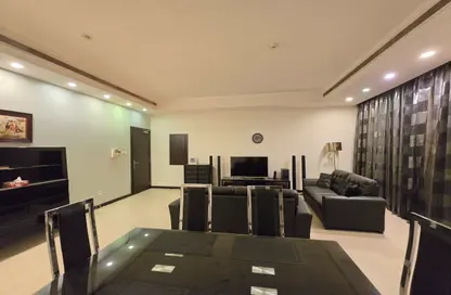 Apartment - 2 Bedrooms - 2 Bathrooms for rent in Al Juffair - Capital Governorate