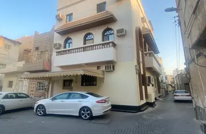 Villa - 7+ Bedrooms - 7+ Bathrooms for sale in Muharraq - Muharraq Governorate