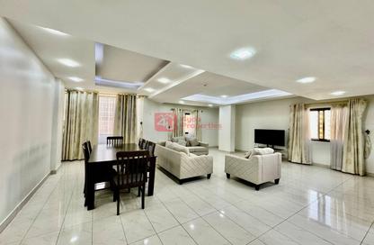 Apartment - 3 Bedrooms - 3 Bathrooms for rent in Mahooz - Manama - Capital Governorate