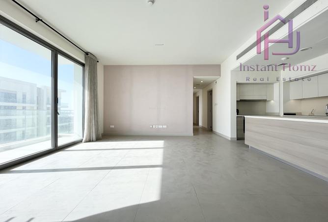 989102 - Property Main Image