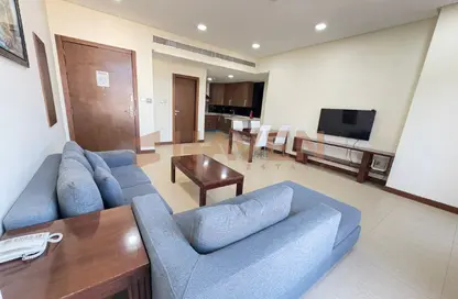 Apartment - 2 Bedrooms - 3 Bathrooms for rent in Ghuraifah (Old Juffair) - Manama - Capital Governorate
