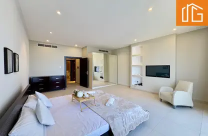 Apartment - 2 Bedrooms - 2 Bathrooms for sale in Al Juffair - Capital Governorate