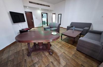 Apartment - 2 Bedrooms - 2 Bathrooms for rent in Exhibition Road - Hoora - Capital Governorate