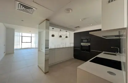 Apartment - 3 Bedrooms - 5 Bathrooms for rent in Bahrain Financial Harbour - Manama - Capital Governorate