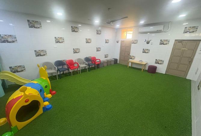 974859 - Property Image 2