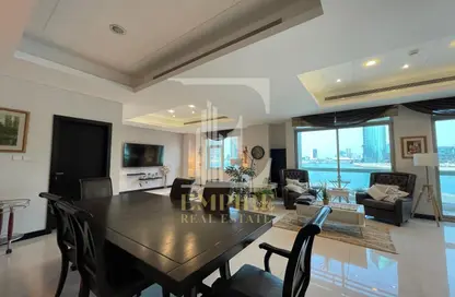 Duplex - 3 Bedrooms - 6 Bathrooms for rent in Reef Island - Capital Governorate