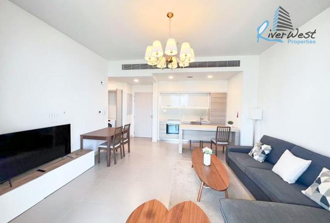 956764 - Property Image 2