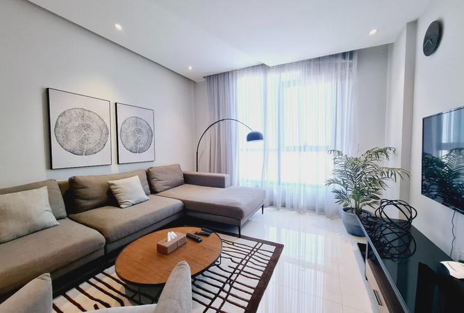 987846 - Property Image 2