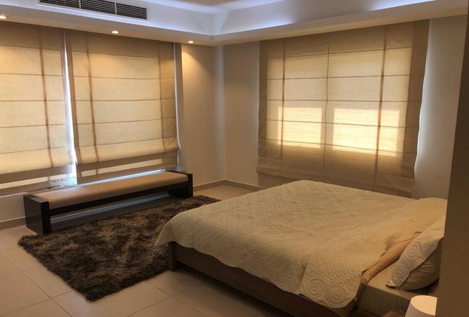 971521 - Property Image 2