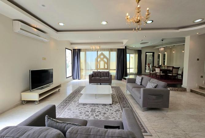 962152 - Property Image 2
