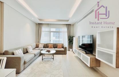 Apartment - 2 Bedrooms - 3 Bathrooms for rent in Al Juffair - Capital Governorate