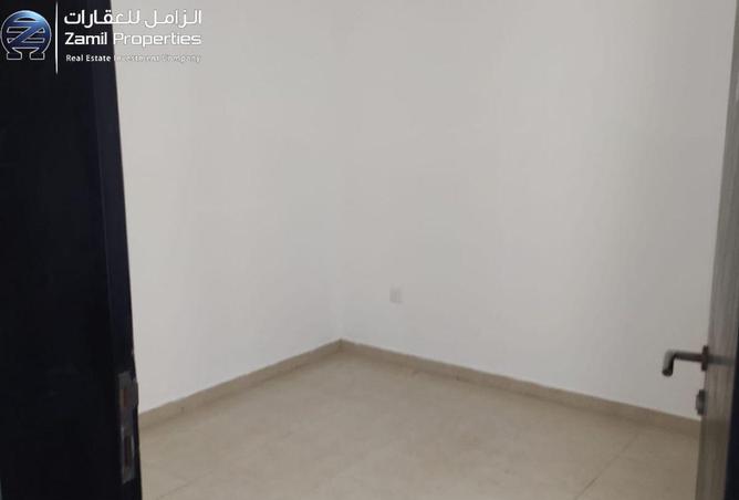 972350 - Property Image 3