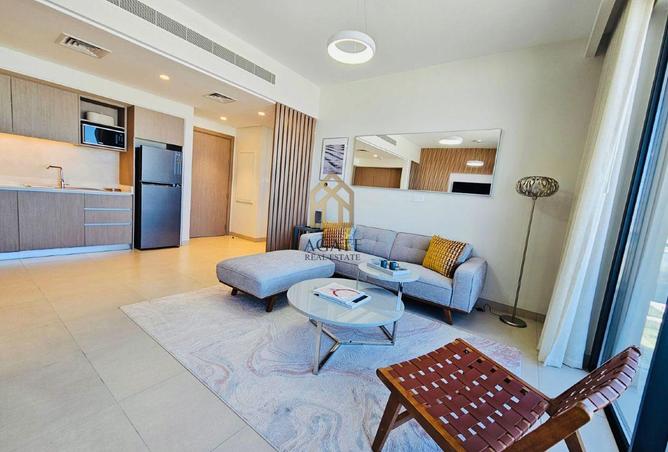 955237 - Property Image 2