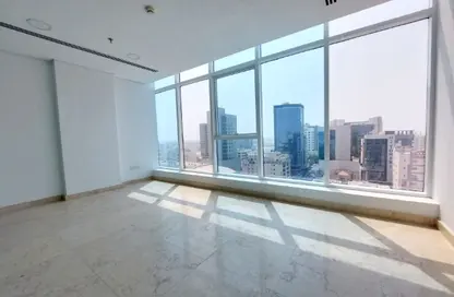 Office Space - Studio - 1 Bathroom for rent in Seef - Capital Governorate