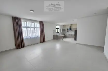 Apartment - 3 Bedrooms - 3 Bathrooms for rent in Saar - Northern Governorate