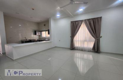 Apartment - 2 Bedrooms - 2 Bathrooms for rent in Saar - Northern Governorate