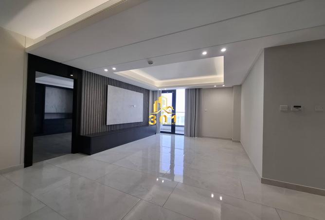 971151 - Property Image 2