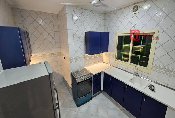 966441 - Property Image 2