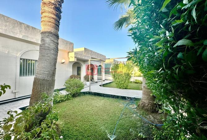 977976 - Property Image 2