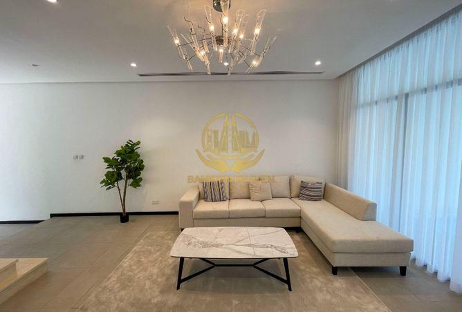 976073 - Property Image 2