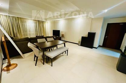 Apartment - 2 Bedrooms - 3 Bathrooms for rent in Al Juffair - Capital Governorate