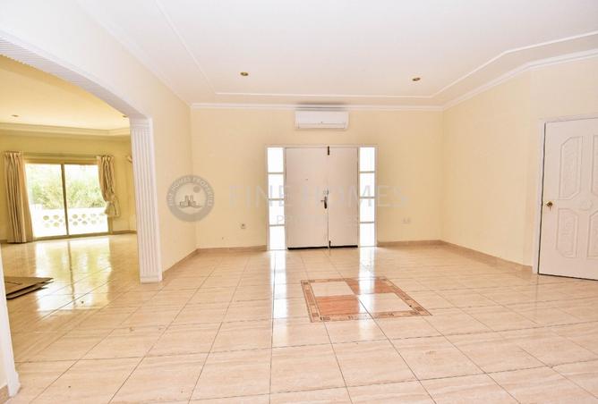 986125 - Property Image 2