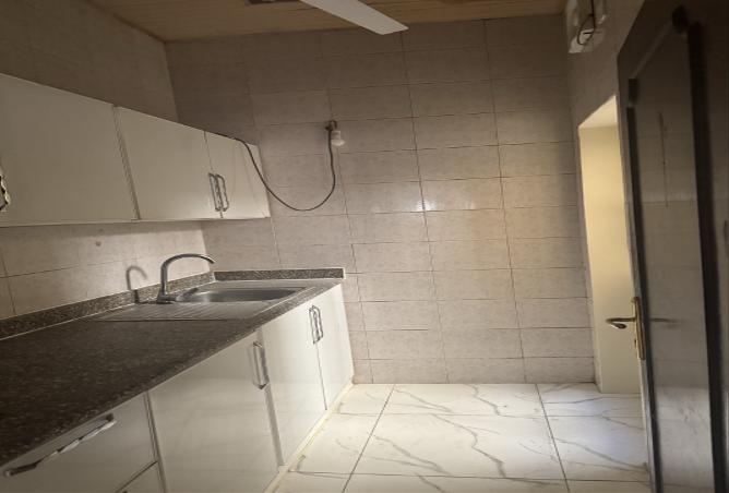 963330 - Property Image 3