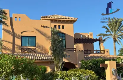 Villa - 4 Bedrooms - 5 Bathrooms for rent in Jannusan - Northern Governorate