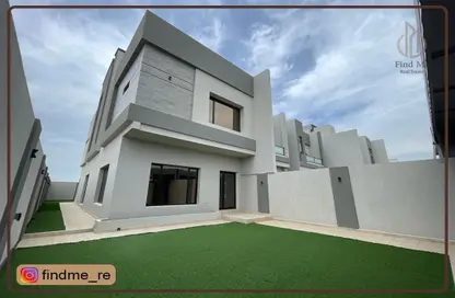Villa - 4 Bedrooms - 5 Bathrooms for sale in Dumistan - Northern Governorate