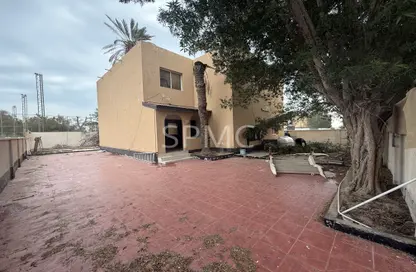 Villa - 4 Bedrooms - 3 Bathrooms for rent in Sanad - Central Governorate