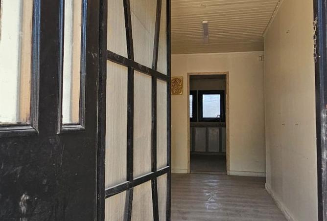 952356 - Property Image 3