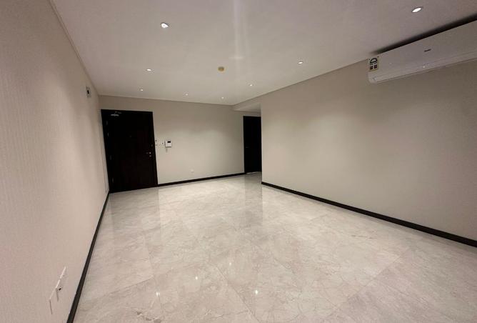 984286 - Property Image 3