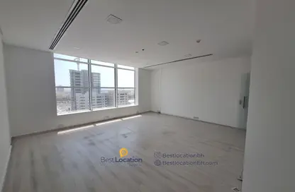 Office Space - Studio - 2 Bathrooms for rent in Seef - Capital Governorate