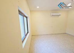صورةغرفة فارغة لـ: شقة - 2 غرف نوم - 2 حمامات للكراء في سار - المحافظة الشمالية, صورة 1