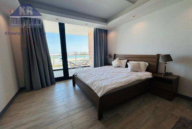 988687 - Property Image 2