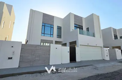 Villa - 5 Bedrooms - 7 Bathrooms for sale in Galali - Muharraq Governorate
