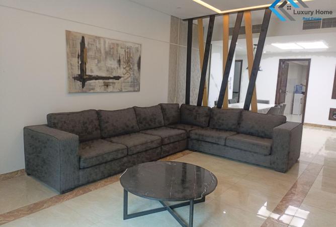 982796 - Property Main Image