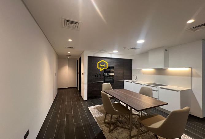 884681 - Property Image 3