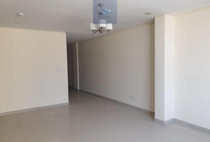 975609 - Property Main Image