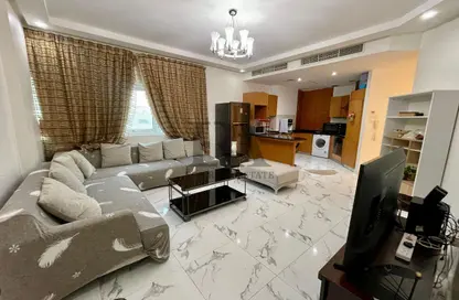 Apartment - 1 Bedroom - 2 Bathrooms for sale in Sanabis - Manama - Capital Governorate